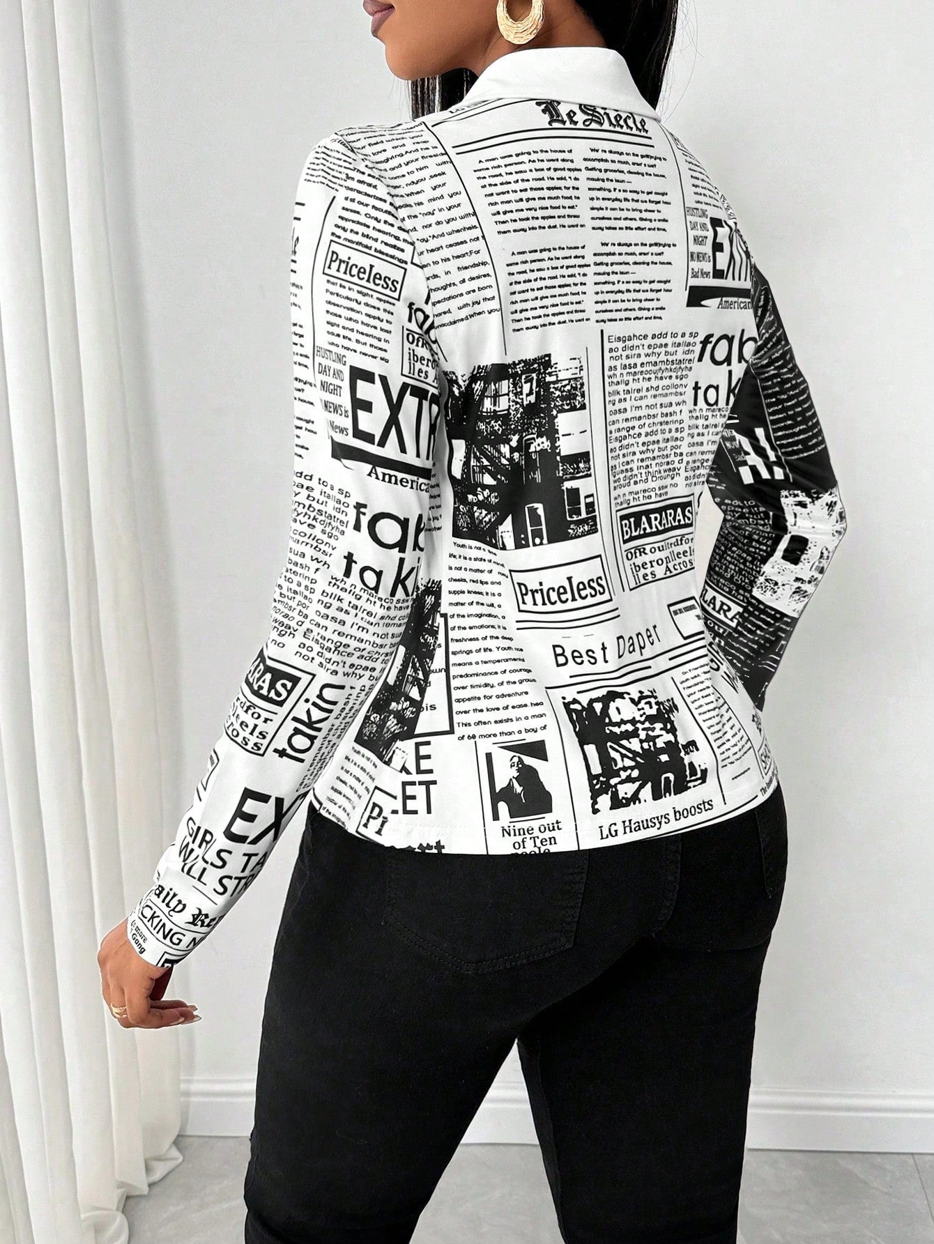 SHEIN LUNE Camisa Ajustada Estampada com Impressão de Jornal para Mulheres