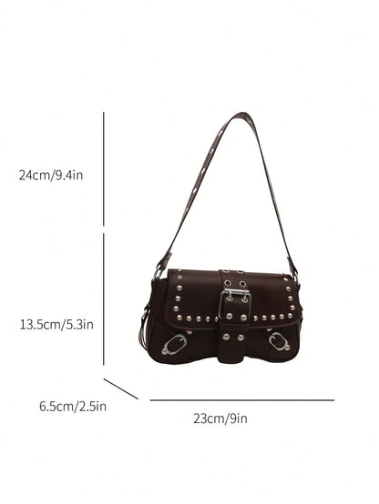 Bolsa de Ombro Feminina Decorada com Rebite da Moda, Bolsa Axilar, Bolsa Meia-Lua, Bolsa de Motoqueiro com Fecho de Cinto de Couro