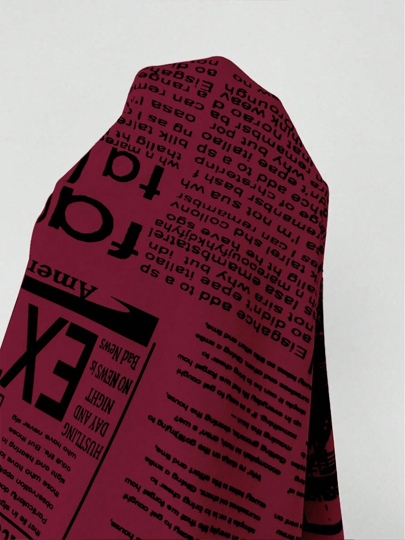 SHEIN LUNE Camisa Ajustada Estampada com Impressão de Jornal para Mulheres