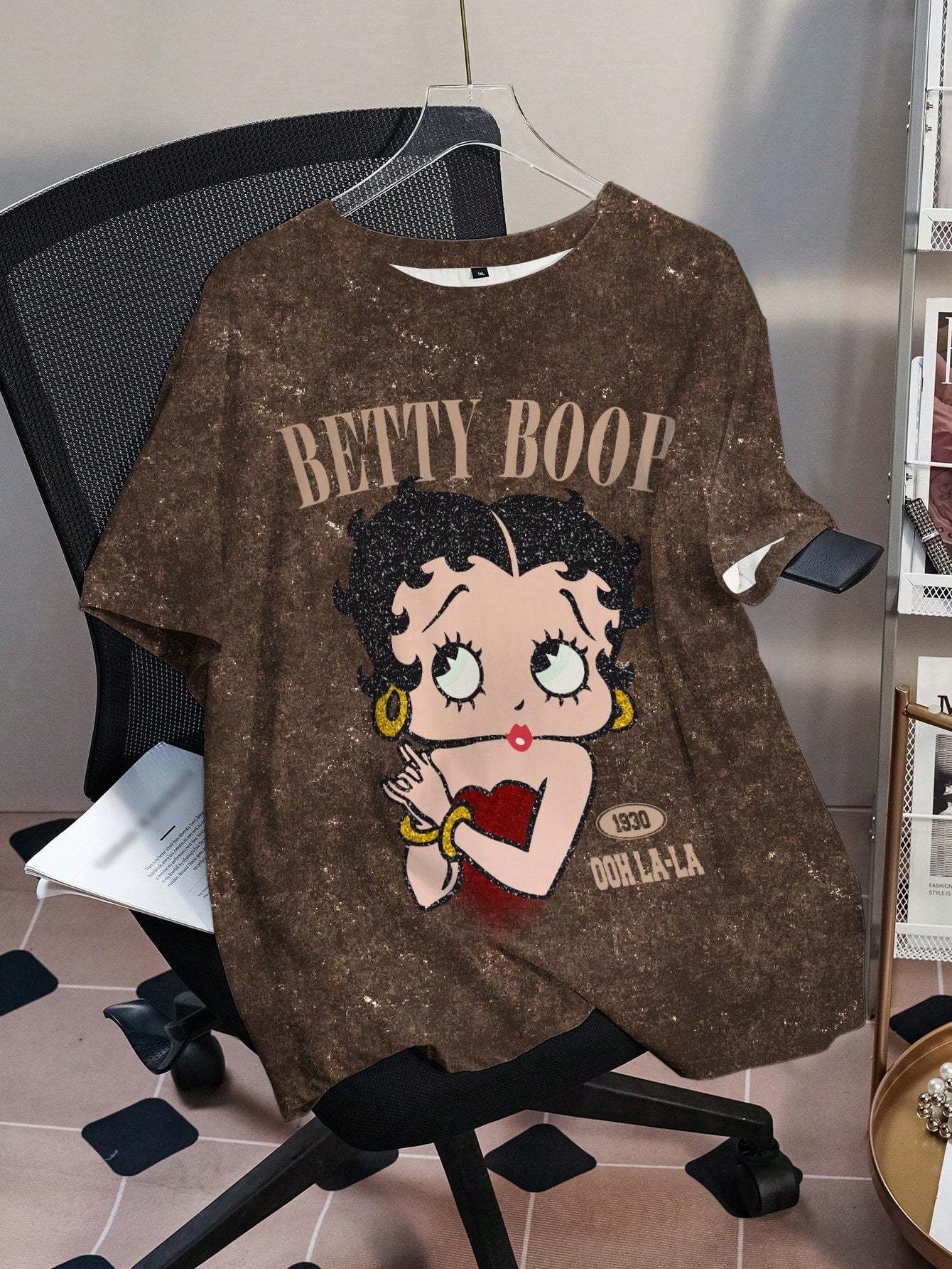 Betty Boop Camiseta Solta com Estampa de Personagem de Desenho Animado e Letra, Moda Casual Diária e de Rua para Mulheres Plus Size, Verão