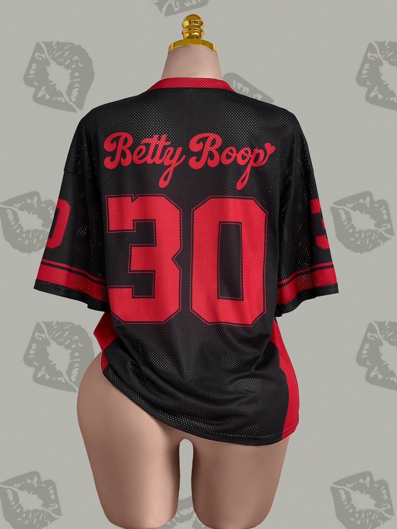 Betty Boop x SHEIN Camiseta Casual de Manga Curta com Decote em V e Estampa de Desenho Animado, Plus Size, Verão