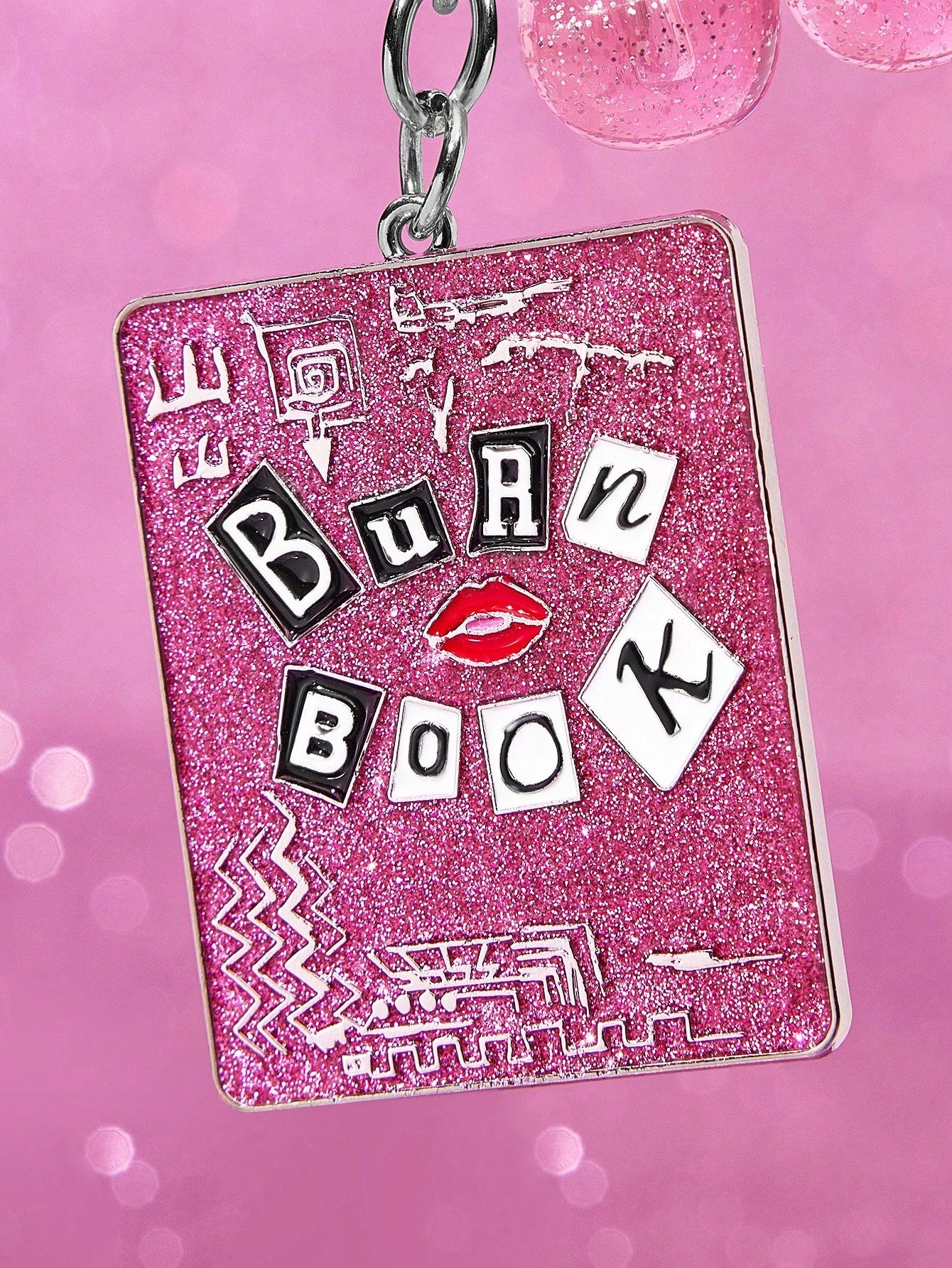 Betty Boop Chaveiro de Liga Elegante e da Moda com Cereja 3D Brilhante, Pingente de Bolsa Fofo de Desenho Animado, Charme de Bolsa, Ideias de Presente, Festa, Feriado, Dia dos Namorados