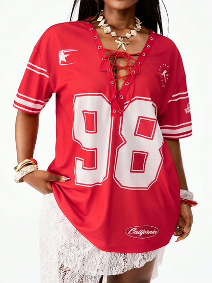 Camiseta Preta Larga com Cordão e Pompom, Plus Size