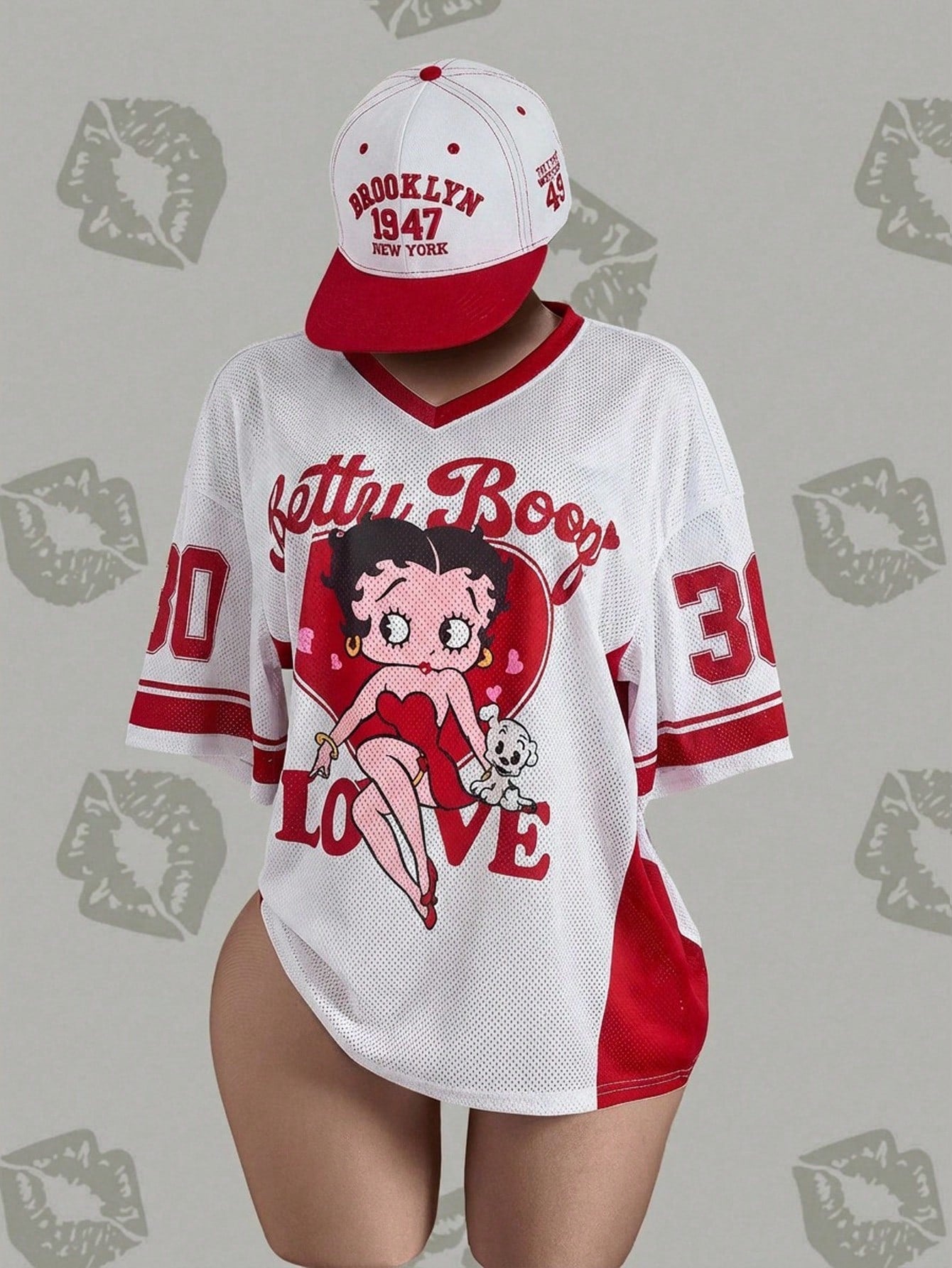 Betty Boop x SHEIN Camiseta Casual de Manga Curta com Decote em V e Estampa de Desenho Animado, Plus Size, Verão