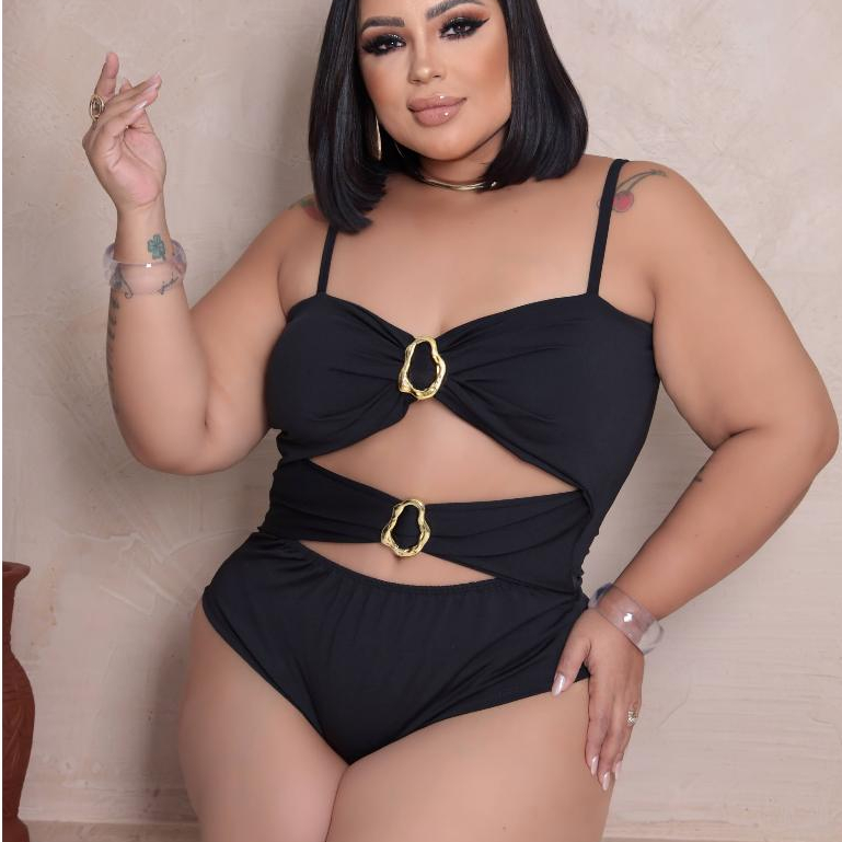 Maiô luxo body com detalhe de fivelas argola plus size com bojo e alça