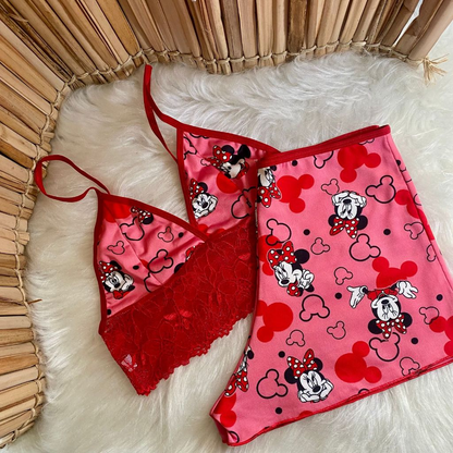 Pijama Estampado Personagens Bady Doll Suede Com Detalhe de Renda Roupa de Dormir Top Doll