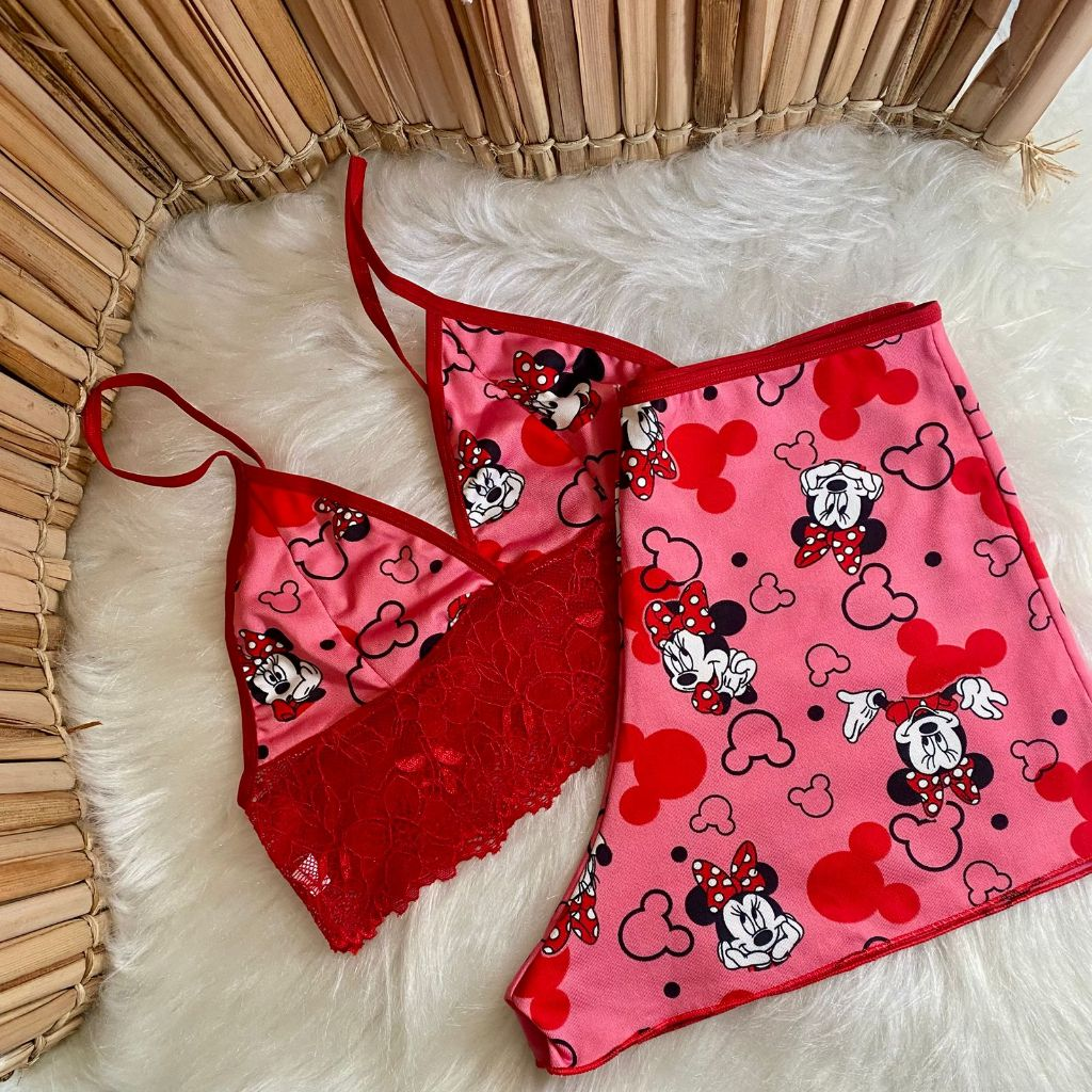 Pijama Estampado Personagens Bady Doll Suede Com Detalhe de Renda Roupa de Dormir Top Doll