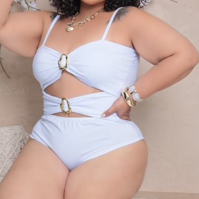 Maiô luxo body com detalhe de fivelas argola plus size com bojo e alça