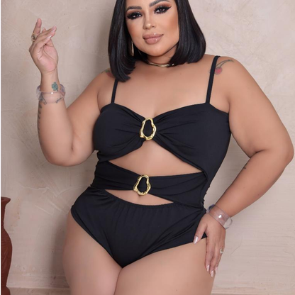 Maiô luxo body com detalhe de fivelas argola plus size com bojo e alça